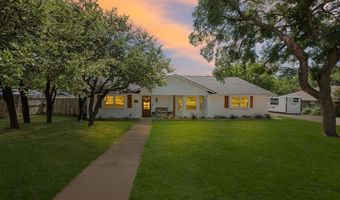101 Hidden Valley Dr, Aledo, TX 76008