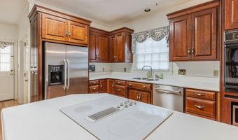 126 Wood Valley Dr, Americus, GA 31709