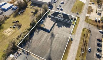 915 Cooley St, Albertville, AL 35950