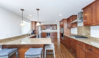 64 Princeton Ave, Andover, MA 01810