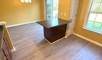 1008 Prestwyck Ct, Alpharetta, GA 30004