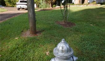 2707 Westridge Ct, Acworth, GA 30102