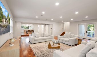 7324 AUBURN St, Annandale, VA 22003