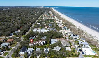 2001 SEMINOLE Rd 2001, Atlantic Beach, FL 32233