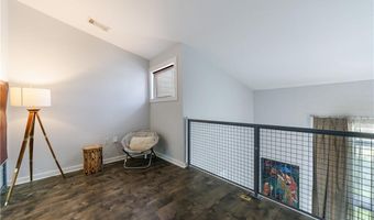 1380 Stirling Cir NW 26, Atlanta, GA 30318