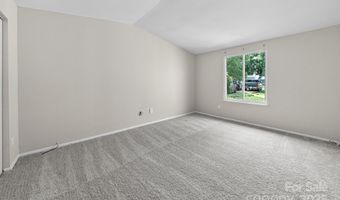 8100 Bald Ridge Dr, Charlotte, NC 28227