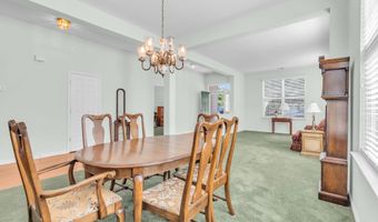 15 LILY POND Ln, Barnegat, NJ 08005