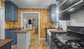 364 Porter Ave, Biloxi, MS 39530