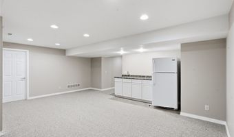 1229 SW 3rd St, Ankeny, IA 50023
