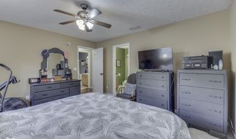 596 Briarwood Ln, Bedford, IN 47421