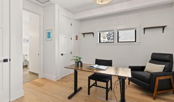 1185 NW Singleton Pl, Bend, OR 97703