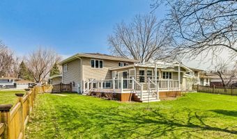 837 Foster Ave, Bartlett, IL 60103
