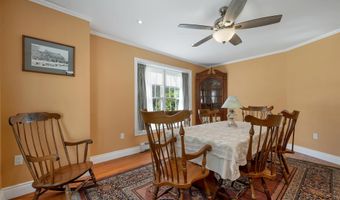 22 Fairway Dr, Ashland, NH 03217