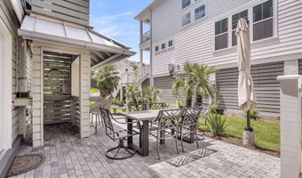 1068 Capersview Ct, Awendaw, SC 29429