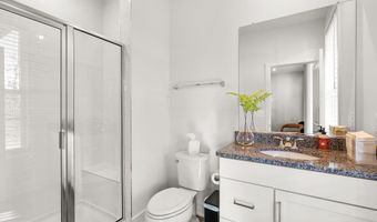42131 SHINING STAR Sq, Ashburn, VA 20148