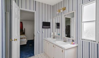 133 ROCKWOOD Dr, Bancroft, WV 25011