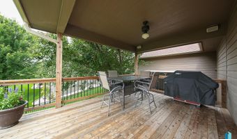 1809 W Ashton Trl, Brandon, SD 57005