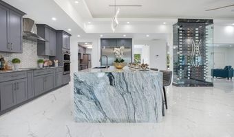 49 INTERLAKEN Rd, Orlando, FL 32804