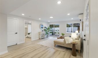 889 Akumu St, Kailua, HI 96734