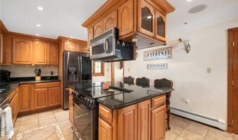 38 Chapel St, Burrillville, RI 02830