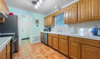 1617 Rose Dr, Alice, TX 78332
