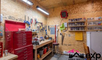 261 Hemlock St, Buffalo, WY 82834