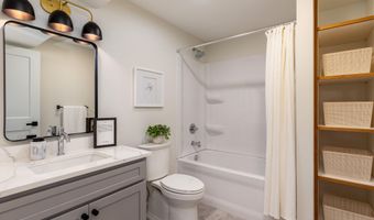 1023 Florida Ave, Ames, IA 50014