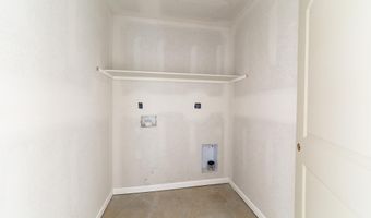 105 LLOYD HENDERSON Rd, Beebe, AR 72012