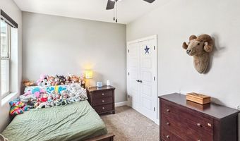 406 Plantation Ct, Carlsbad, NM 88220