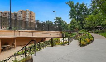 5904 MOUNT EAGLE Dr 108B, Alexandria, VA 22303