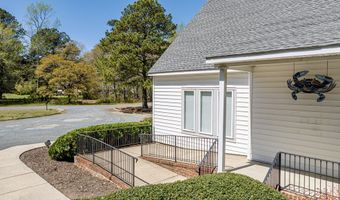22639 CENTER Pkwy, Accomac, VA 23301