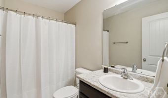 14 Griffin Rd, Allenhurst, GA 31301
