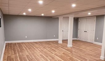 190 Brookhaven Rd, North Kingstown, RI 02852