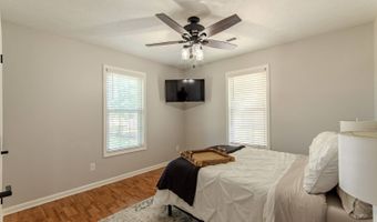 224 Willow Dr, Adamsville, TN 38310