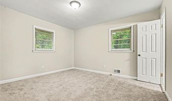 1184 Flamingo Dr, Austell, GA 30168