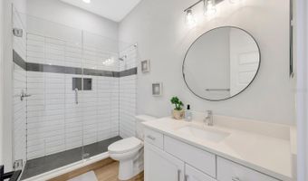 615 R MIRABAY Blvd, Apollo Beach, FL 33572