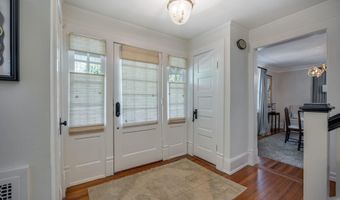 2012 Broad St, Camden, SC 29020