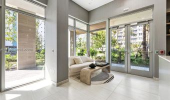 10281 W Bay Harbor Dr 205, Bay Harbor Islands, FL 33154