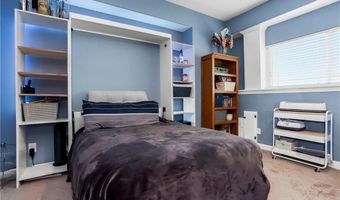 804 N 168th St, Basehor, KS 66007