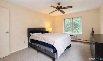 131 N Main St # 30 N Main St, Branford, CT 06405
