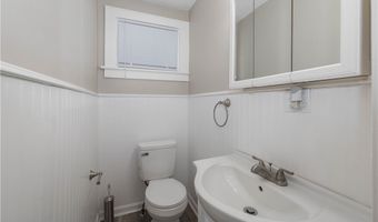 366 Palm Ave, Akron, OH 44301