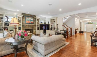 5114 WESSLING Ln, Bethesda, MD 20814