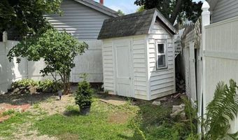 76 Vernon St, Bangor, ME 04401
