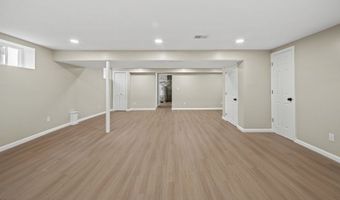 71 Moore Pl, Belleville, NJ 07109