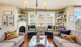 955 Overlook Dr, Ashland, OR 97520
