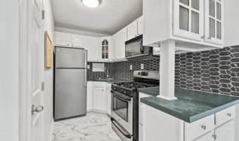 4600 S FOUR MILE RUN Dr S 139, Arlington, VA 22204