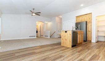 3623 S Yvonne Way, Ammon, ID 83406