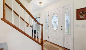61 Pond Rd, Albion, ME 04910