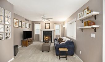 2512 Jade Ct, Ann Arbor, MI 48103