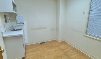 160 Wolcott St, Bristol, CT 06010